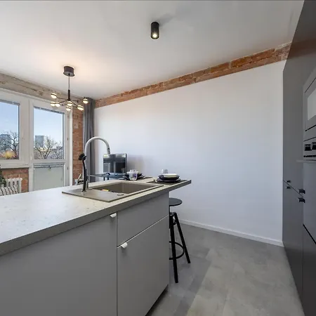 Apartment With A Private Balcony Bratislava