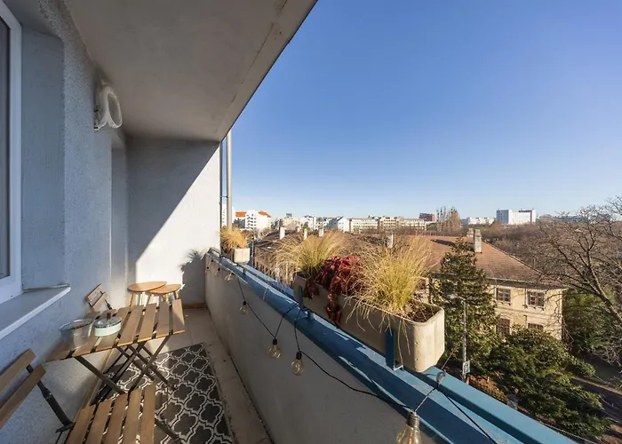 アパート With A Private Balcony *